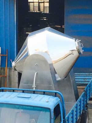 Özelleştirilmiş Çift Konili Vakum Kurutucu Enerji Tasarruflu Hassas Sıcaklık Kontrolü