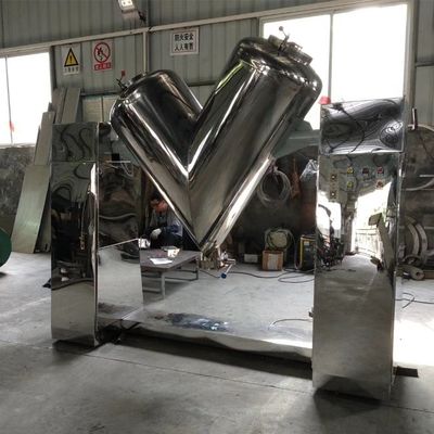 CE SUS304 V Tipi Toz Karıştırma Makinesi Ayna Cilalı Deterjan Toz Karıştırıcı
