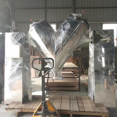 CE SUS304 V Tipi Toz Karıştırma Makinesi Ayna Cilalı Deterjan Toz Karıştırıcı